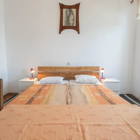 Appartement Josip By The Sea Novi Vinodolski